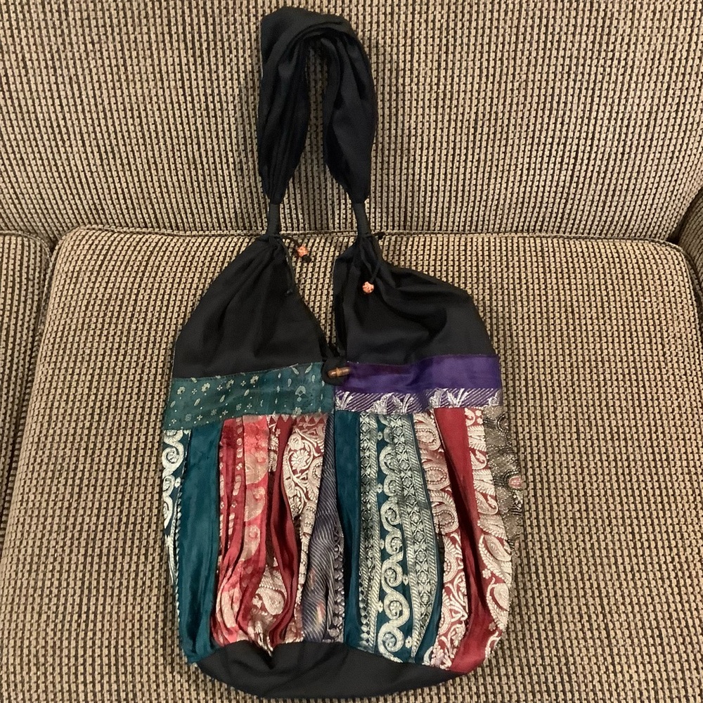 Shoulder hobo bag lots of room! Free keychain